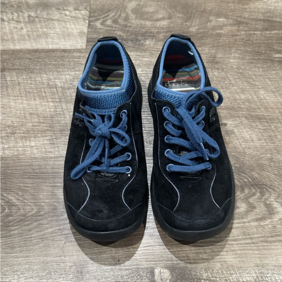 Dansko Black Suede Leather Lace Up Sporty Sneakers Womens size 36 size 6 - Picture 1 of 6